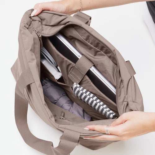 Kumo Puffer tote - Taupe