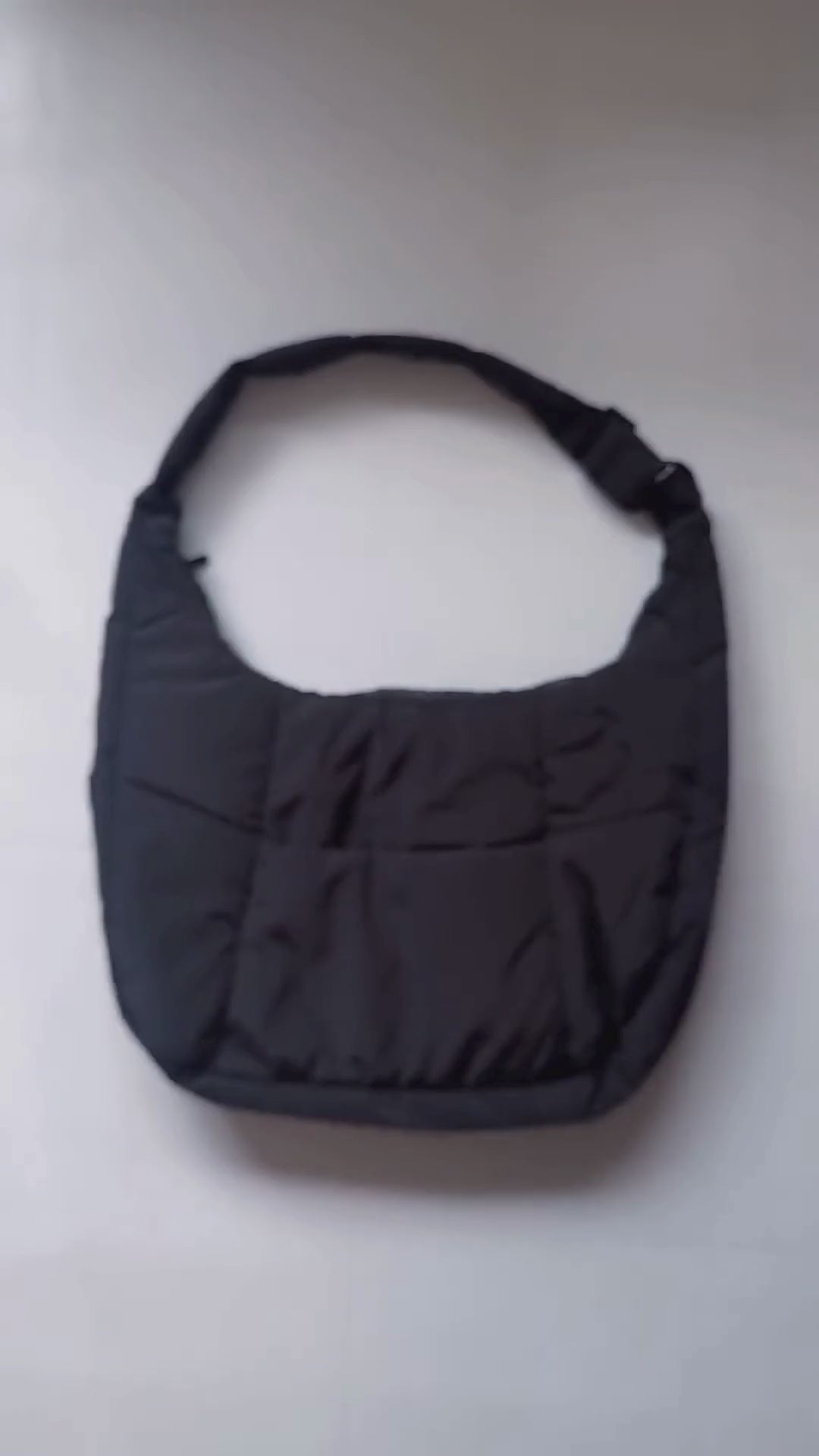 Kumo Sling Bag